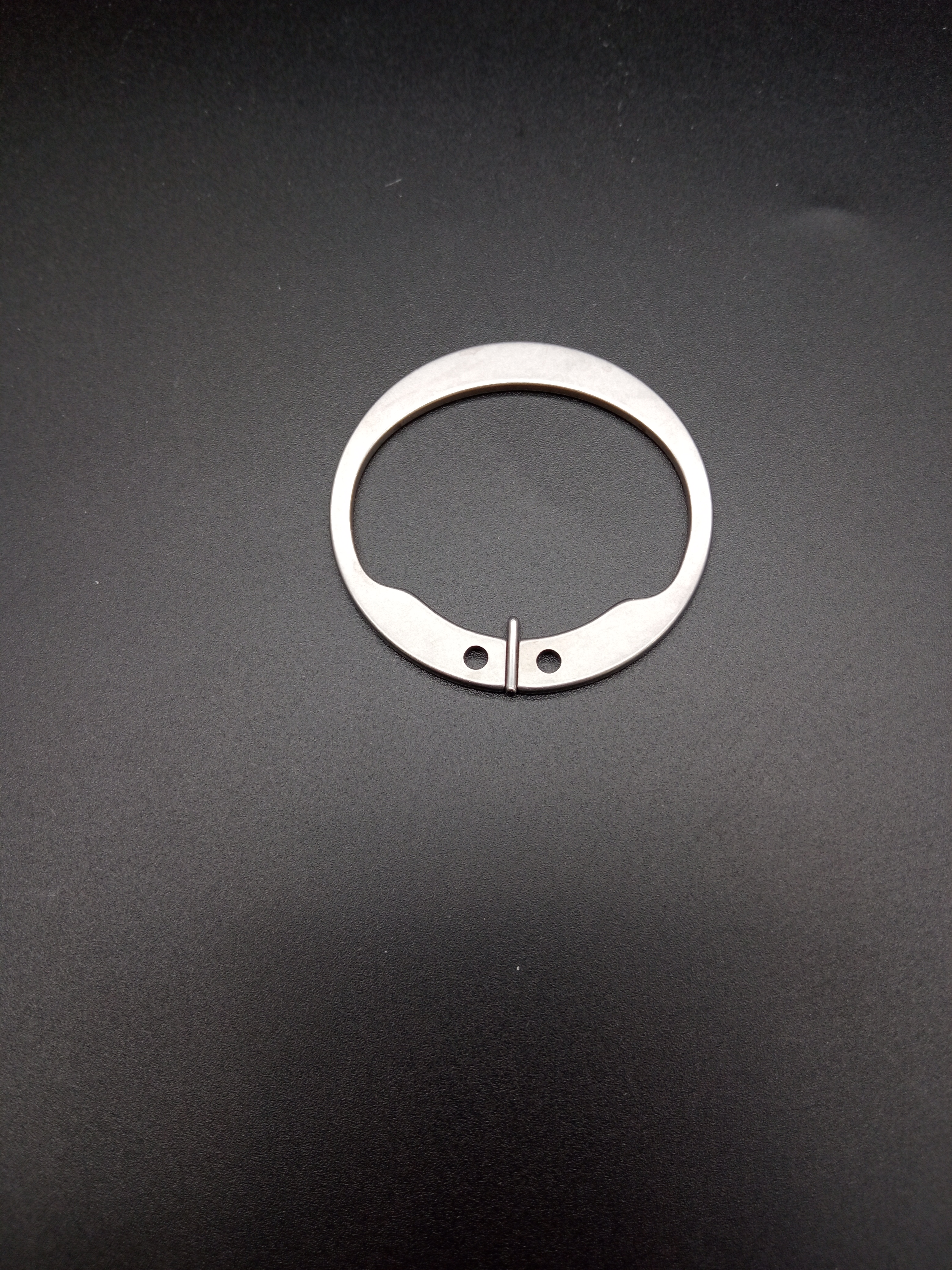 Стопорное кольцо | C type retaining ring | Mounting Ring | для AccurioPRess C6085 (A5AW789800, A5AW789900) — фото 1